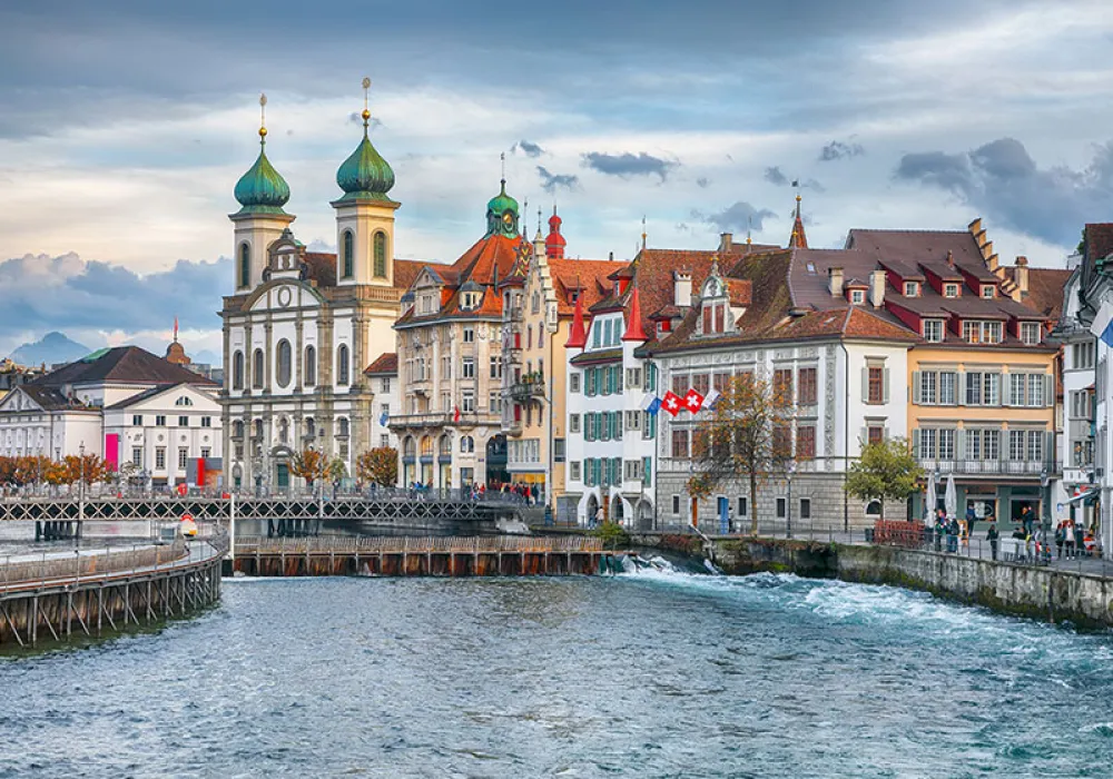 Paris, Swiss &amp; Italy Holiday Package (12 Nights &amp; 13 Days)